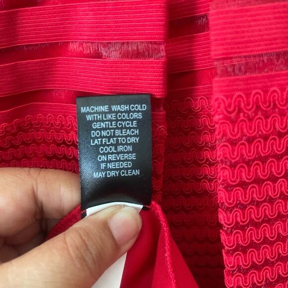 Torrid Pleated Striped Mesh Elastic A Line Skirt Red Size 0 Plus Size - Picture 7 of 8